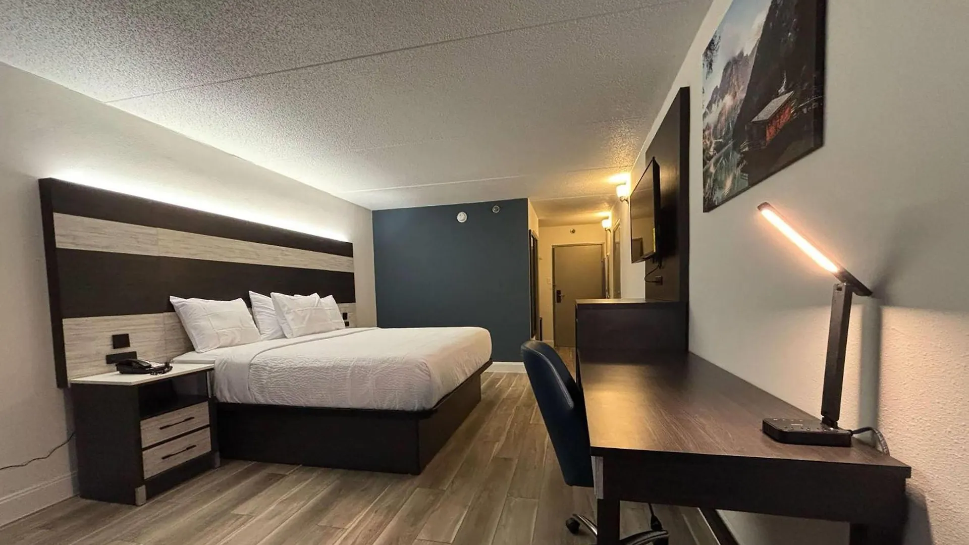 Baymont By Wyndham Williamsburg I-64 Hotel