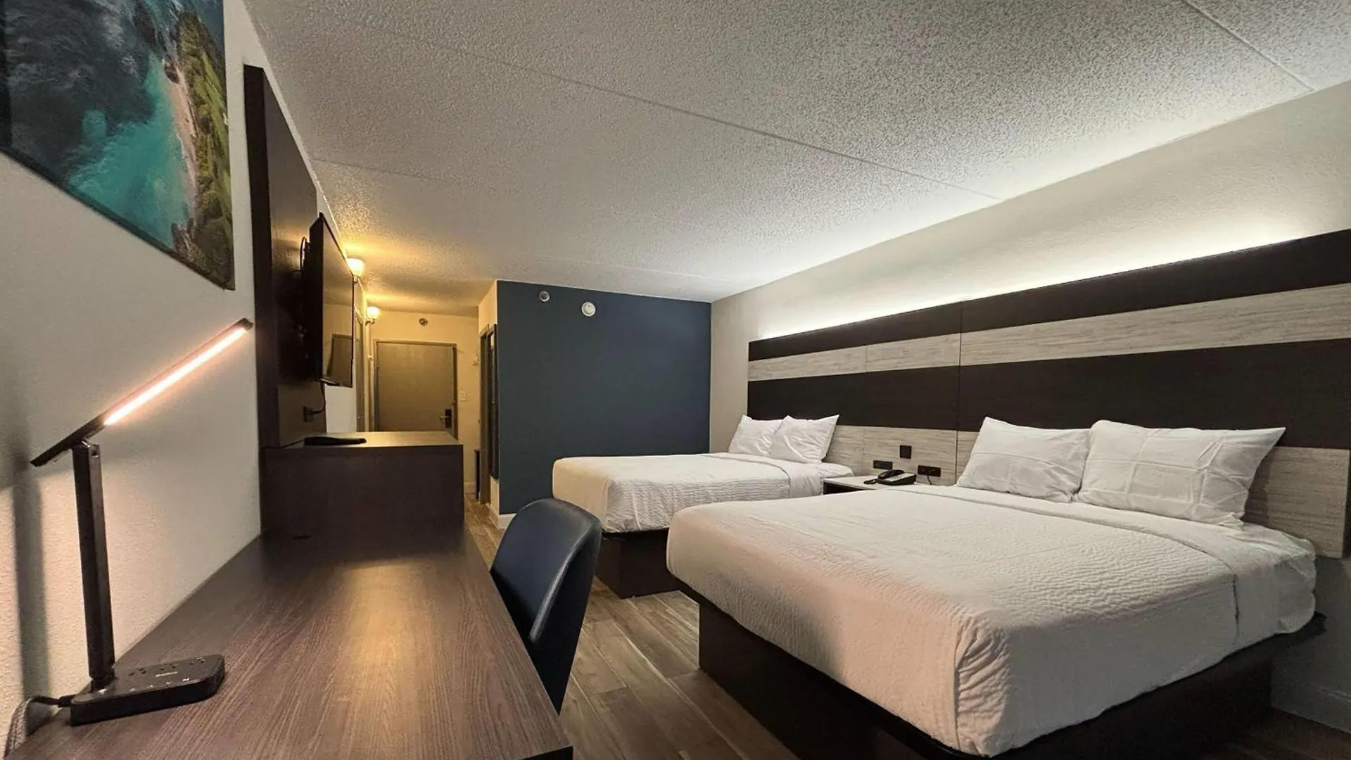 Baymont By Wyndham Williamsburg I-64 Hotel